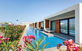 Sea Breeze Resort